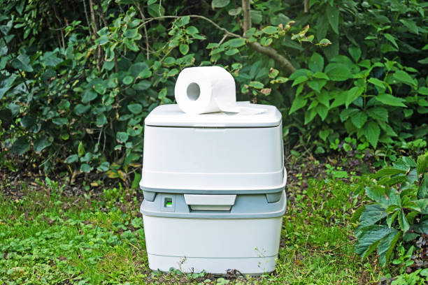 Best Portable bathroom rental  in Lanster, CA